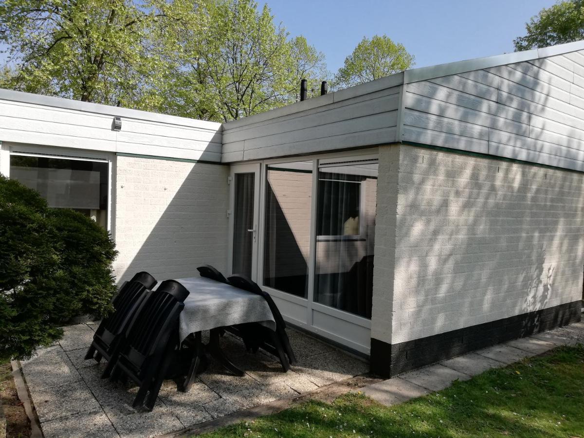 Rustige, Gelijkvloerse Vakantiewoning Met 2 Slaapkamers In Simpelveld, Zuid-Limburg Exterior photo